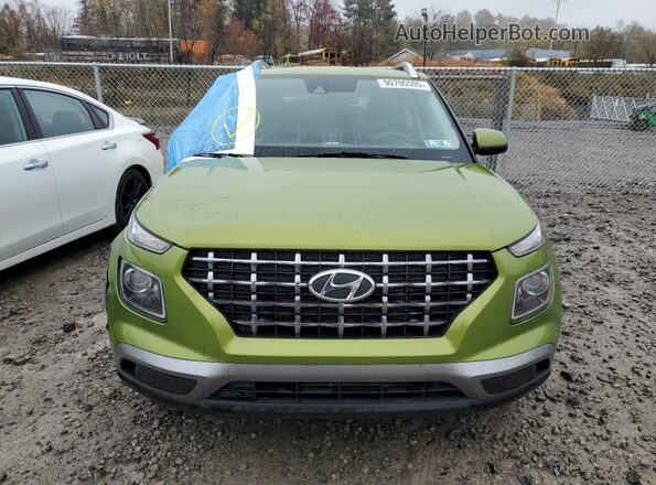 KMHRC8A34LU033520 2020 HYUNDAI VENUE Green Vista frontal