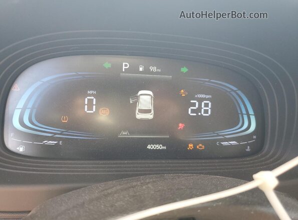 KMHRC8A34PU212663 2023 HYUNDAI VENUE White Instrument cluster view