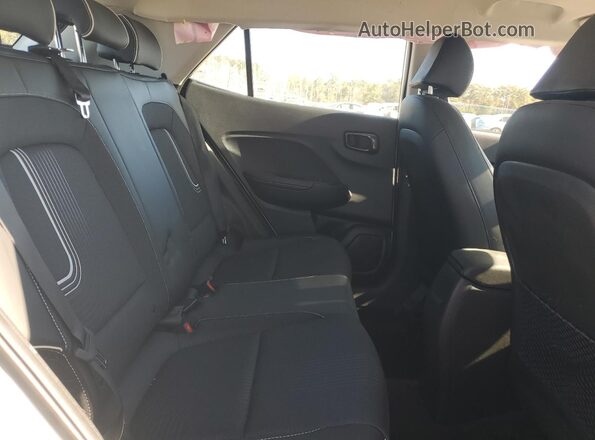 KMHRC8A34PU212663 2023 HYUNDAI VENUE White Rear interior view