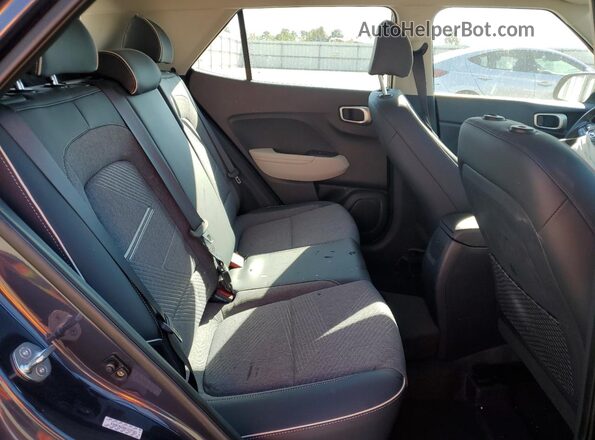 KMHRC8A36PU237161 2023 HYUNDAI VENUE Синий Вид задней части салона