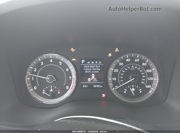 KMHRC8A37NU155355 2022 HYUNDAI VENUE Green Հետևի նստատեղերի տեսք