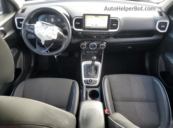 KMHRC8A37RU287764 2024 HYUNDAI VENUE Gray Widok deski rozdzielczej