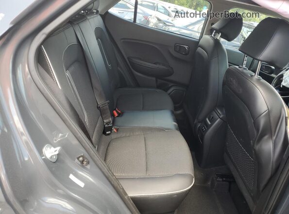 KMHRC8A37RU287764 2024 HYUNDAI VENUE Gray Widok wnętrza z tyłu