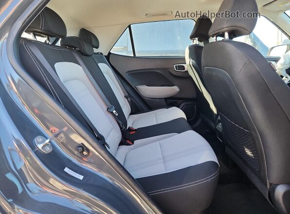 KMHRC8A38RU327186 2024 HYUNDAI VENUE Gray უკანა სავარძლების ხედი