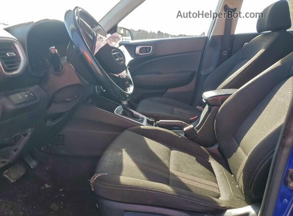 KMHRC8A39LU022707 2020 HYUNDAI VENUE Blue Vista interior delantera