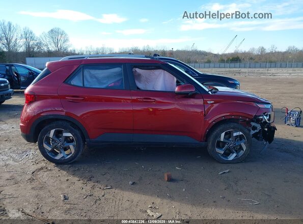 KMHRC8A39RU306623 2024 HYUNDAI VENUE Red Вид задньої частини салону