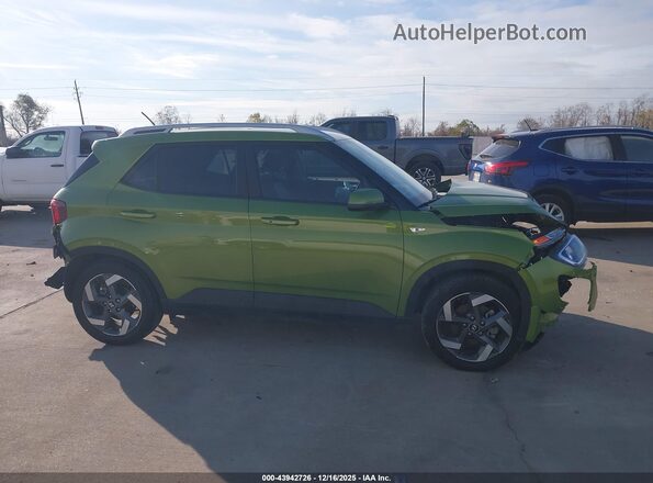 KMHRC8A39RU319792 2024 HYUNDAI VENUE Green Widok wnętrza 360 stopni