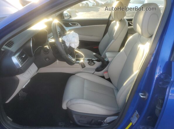 KMTG24LA8LU048901 2020 GENESIS G70 Blue Front interior view