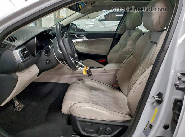 KMTG34LE3LU062057 2020 GENESIS G70 White Widok wnętrza z przodu