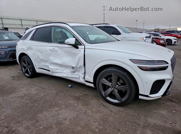 KMUMCDTC2NU039546 2022 GENESIS GV70 White Przód prawy