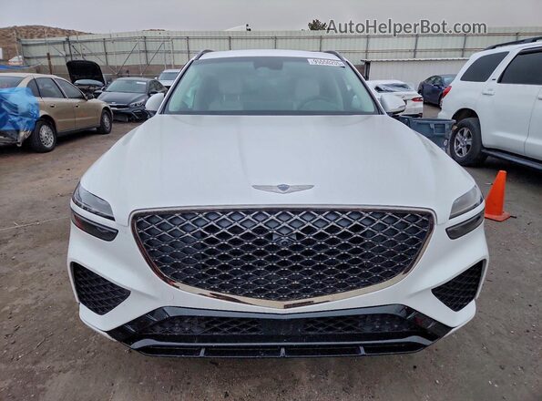 KMUMCDTC2NU039546 2022 GENESIS GV70 White Widok z przodu
