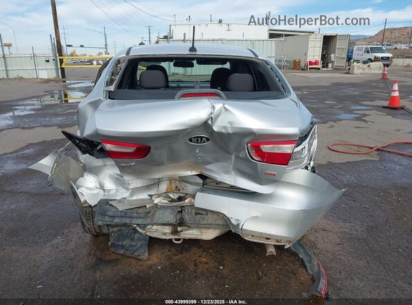 KNADM4A3XH6038587 2017 KIA RIO Silver 