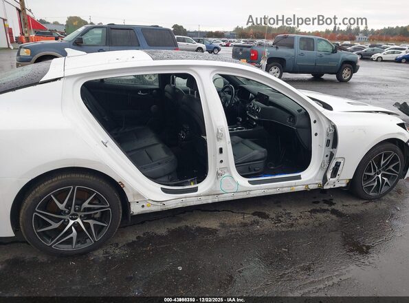 KNAE35LD4N6112813 2022 KIA STINGER White Widok z przodu