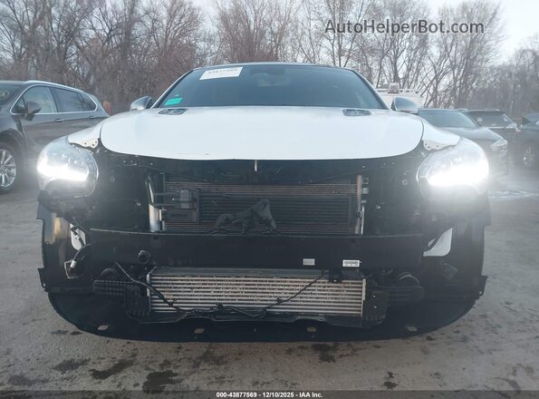 KNAE55LC1N6111653 2022 KIA STINGER White 