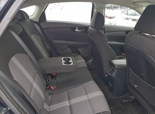 KNAF55AC5N5145964 2022 KIA FORTE Black Вид задньої частини салону