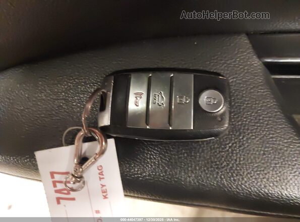 KNAGU4LE5H5014568 2017 KIA OPTIMA HYBRID Green Vista del salpicadero