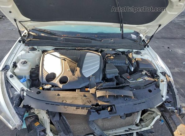 KNALN4D70G5221122 2016 KIA CADENZA White Widok wnętrza z tyłu