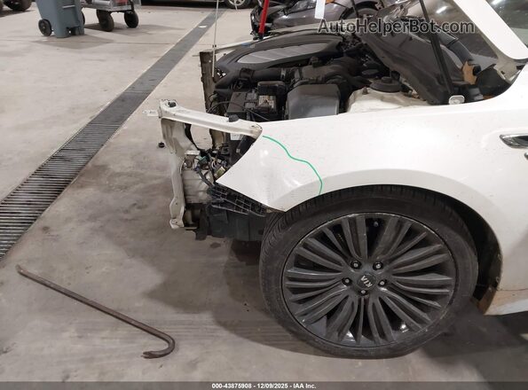 KNALN4D74G5206980 2016 KIA CADENZA White Vista frontal