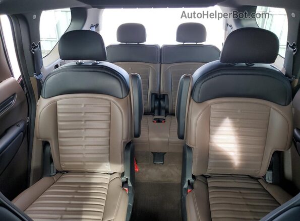 KNDADFS5XS6054023 2025 KIA EV9 Black Rear seats view