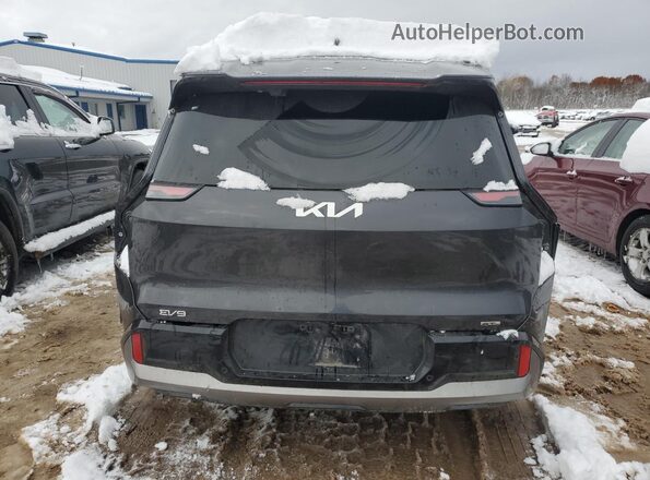 KNDAEFS50R6020163 2024 KIA EV9 Gray Rear view