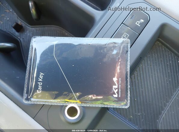 KNDAFFS51R6038488 2024 KIA EV9 Black Vista del salpicadero