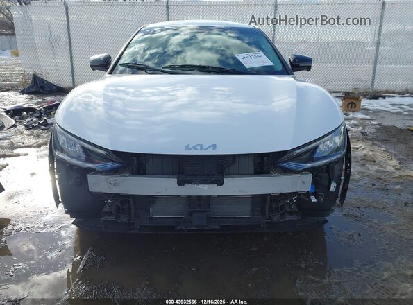 KNDC3DLC0N5085451 2022 KIA EV6 Белый Вид задней части салона