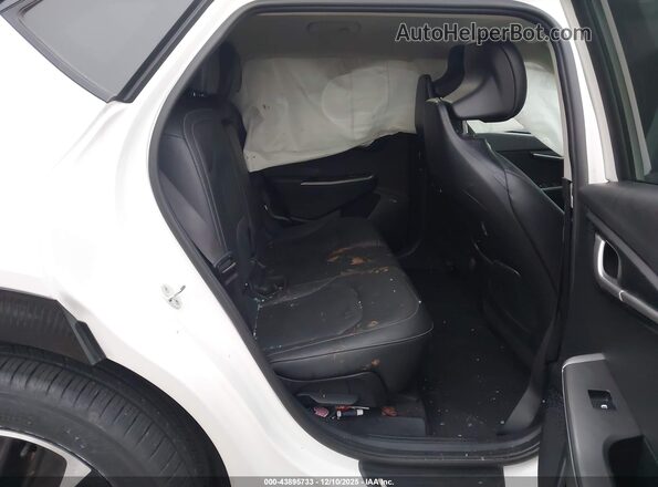 KNDC3DLC2N5042665 2022 KIA EV6 White VIN კოდის სტიკერის ხედი