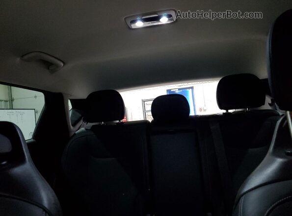 KNDC3DLC4R5220954 2024 KIA EV6 Gray Vista de los asientos traseros