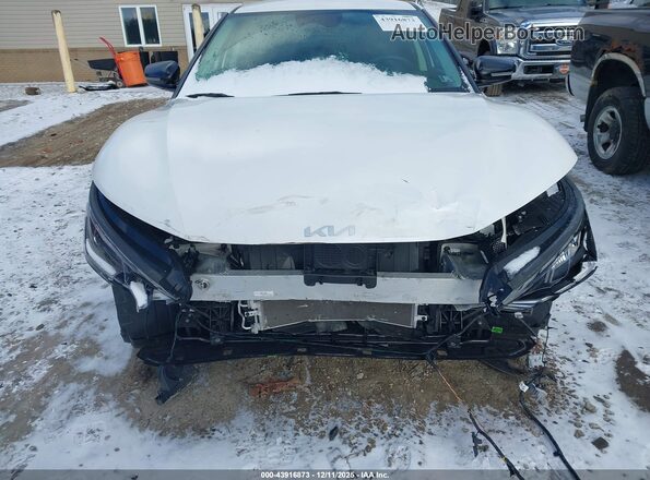 KNDC3DLC7R5616375 2024 KIA EV6 White Սարքավորումների վահանակի տեսք