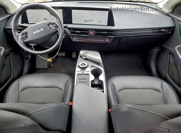 KNDC3DLC7R5616800 2024 KIA EV6 White Вид панелі приладів