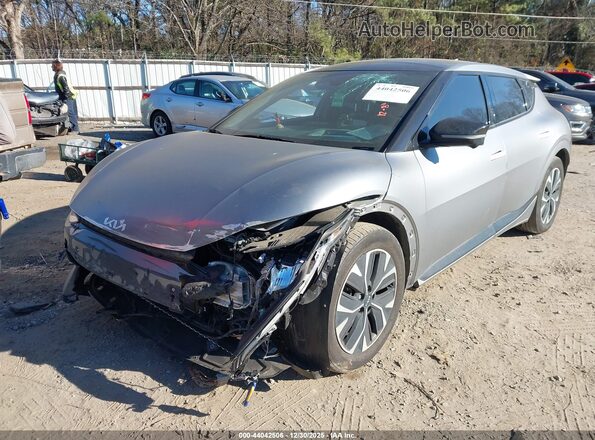 KNDC44LA7R5169669 2024 KIA EV6 Gray Przód lewy