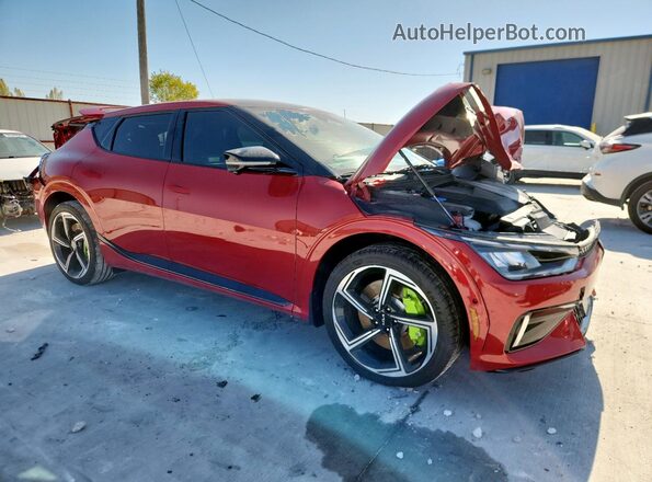 KNDC5DLE5R5205990 2024 KIA EV6 Red Przód prawy