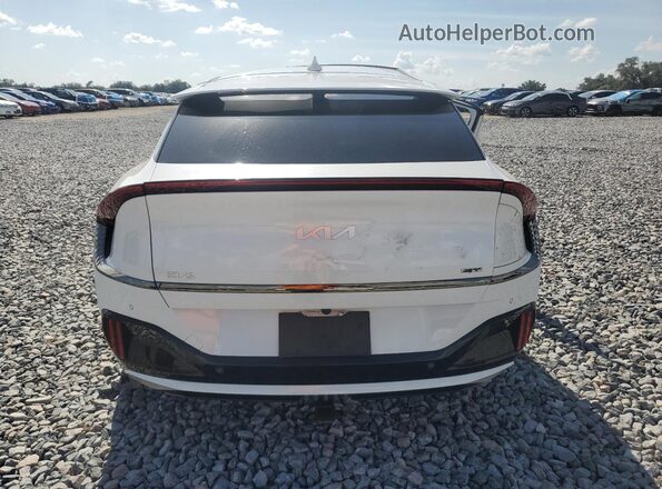 KNDC5DLEXP5106207 2023 KIA EV6 Белый Вид сзади