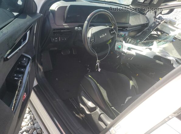 KNDC5DLEXP5106207 2023 KIA EV6 Белый Вид панели приборов