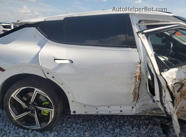 KNDC5DLEXP5106207 2023 KIA EV6 Белый Вид задних сидений