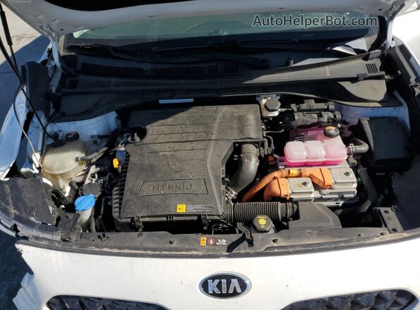 KNDCB3LC3M5471809 2021 KIA NIRO White Widok komory silnika