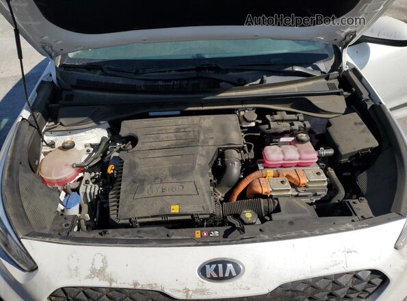KNDCB3LC9L5443785 2020 KIA NIRO White Vista interior trasera