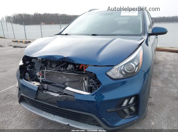 KNDCB3LC9N5538642 2022 KIA NIRO Синий Вид спереди