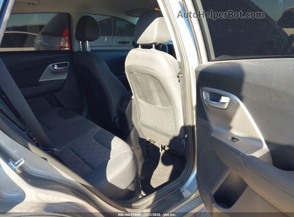 KNDCB3LCXN5541470 2022 KIA NIRO Gray Vista de la etiqueta del VIN