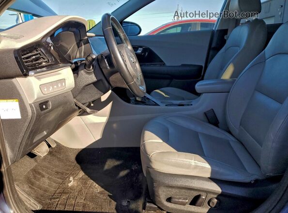 KNDCC3LC5M5468231 2021 KIA NIRO Blue წინა სალონის ხედი