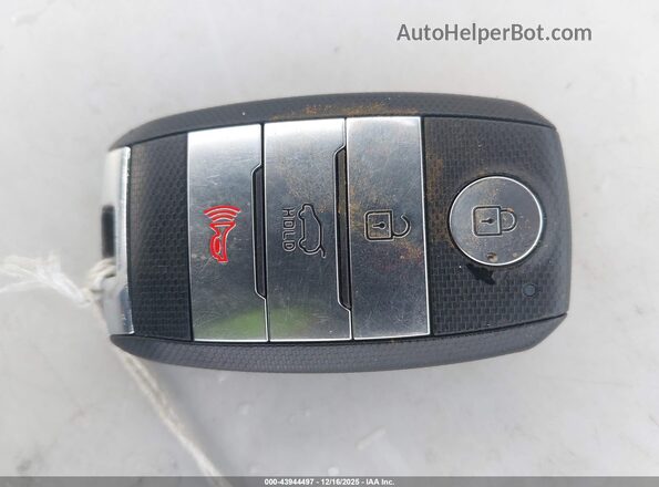 KNDCC3LC7H5072128 2017 KIA NIRO Белый Вид панели приборов
