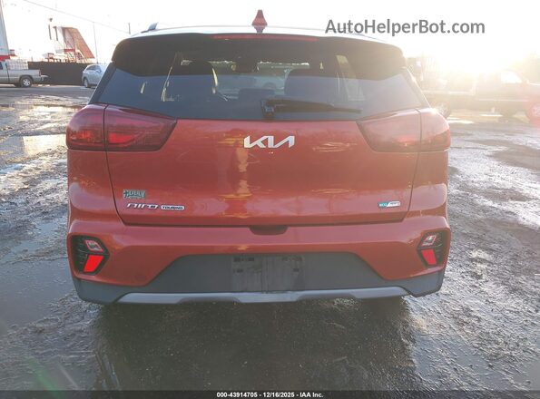 KNDCC3LC7N5536837 2022 KIA NIRO Orange 