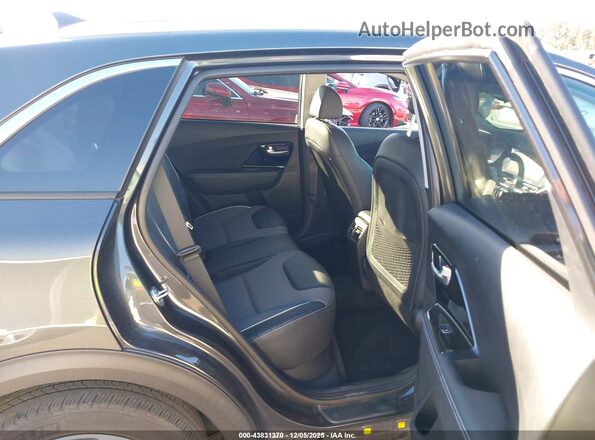KNDCC3LG0N5138792 2022 KIA NIRO EV Black Vista de la etiqueta del VIN