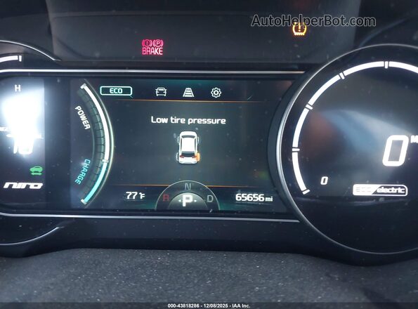 KNDCC3LG0N5159531 2022 KIA NIRO EV Black 