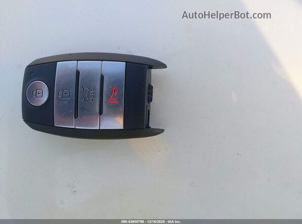 KNDCE3LG7K5028859 2019 KIA NIRO EV White Առջևի վահանակի տեսք