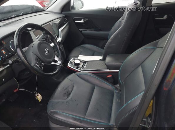 KNDCE3LGXL5040179 2020 KIA NIRO EV White Widok wnętrza z przodu