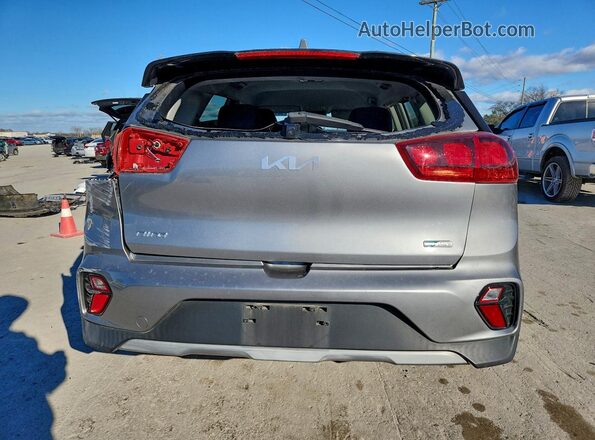 KNDCM3LD3N5518552 2022 KIA NIRO Silver Vista trasera