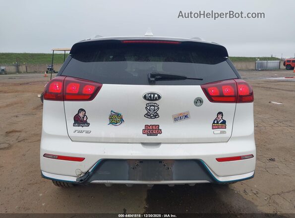 KNDCM3LD4J5212714 2018 KIA NIRO PLUG-IN HYBRID White 