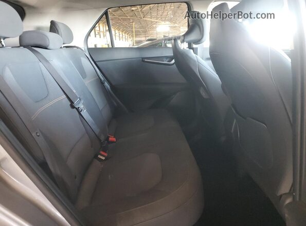 KNDCP3LE2P5082568 2023 KIA NIRO Silver Vista de los asientos traseros