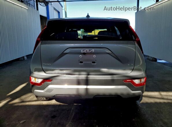 KNDCP3LE5T5325395 2026 KIA NIRO Gray Հետևի տեսք